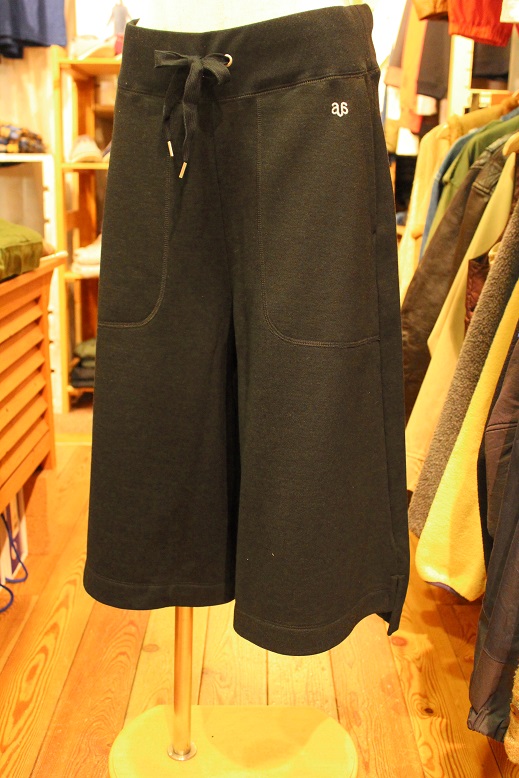 椿まつり & \"Americana\" 昨日に引き続き、、、_f0191324_9371963.jpg