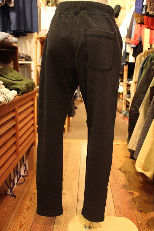 椿まつり & \"Americana\" 昨日に引き続き、、、_f0191324_9402935.jpg
