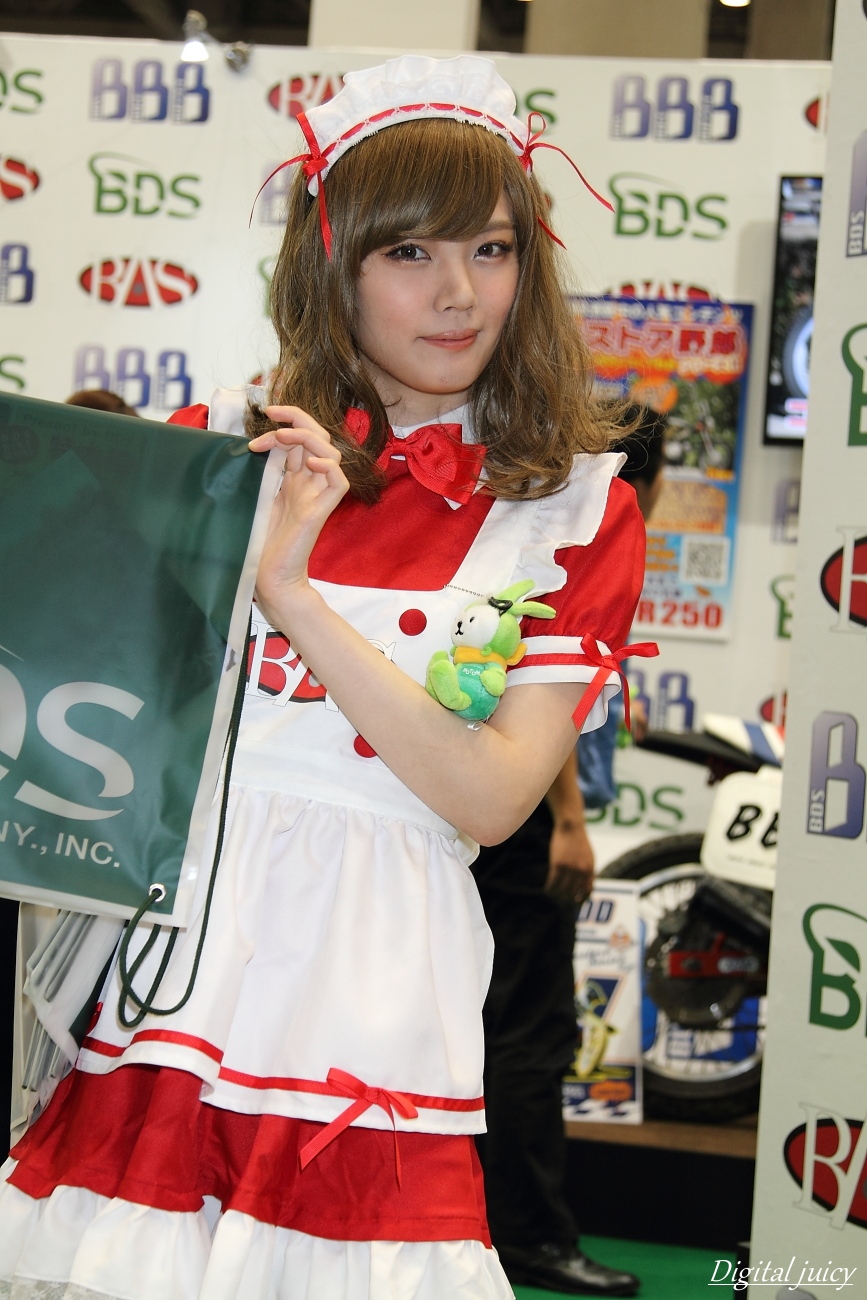 松本莉奈 さん（株式会社ピーディーエス ブース） : Digital juicy