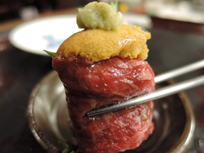 馬肉のウニ巻き_f0157910_12565977.jpg