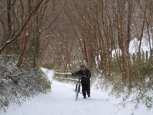 ゲストを迎え雪のKG山_d0144550_15103352.jpg