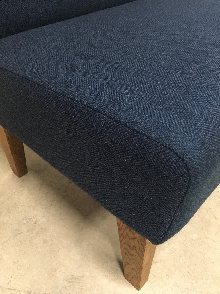 SOFA BENCH_c0146581_12192343.jpg