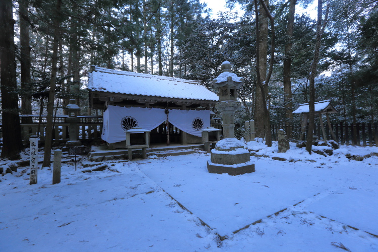 鞍馬寺_e0051888_21334182.jpg