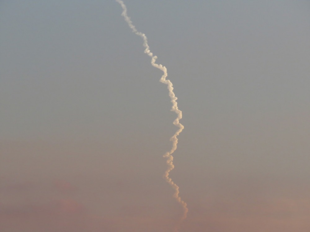 ロケットを見よう! (^o^)_c0049299_22111079.jpg