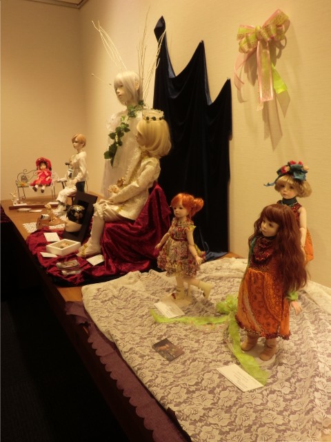 展覧会開催中_d0079147_16344118.jpg