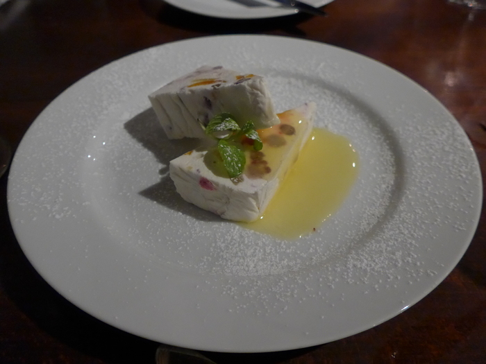 吉祥寺「BUCA ブーカ」へ行く。_f0232060_141295.jpg