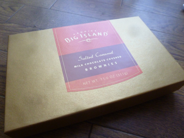 Milk Chocolate Covered Salted Caramel Brownies＠Big Island Candies_c0152767_22222462.jpg