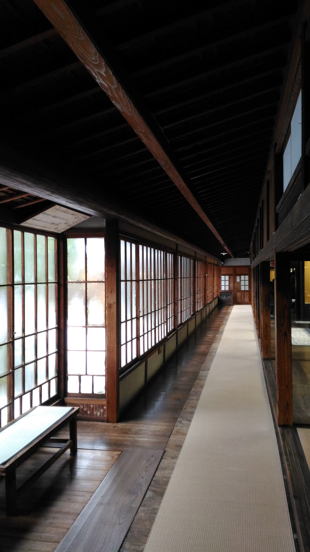幻想的な雰囲気の北方文化博物館_b0349892_14393081.jpg