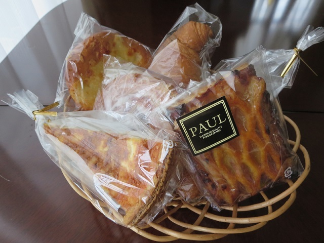 PAULのパン_b0301236_21153608.jpg