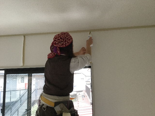 クロス施工 ミラー交換_f0031037_19144393.jpg