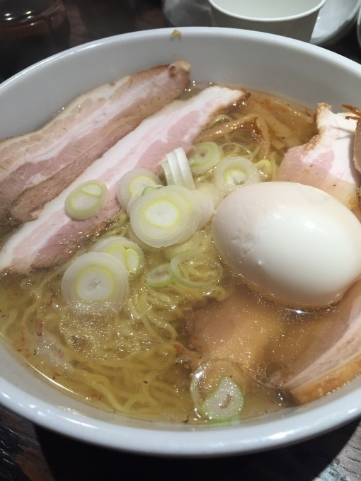 なんばのえび塩ラーメン マコト日記 なんばのえび塩ラーメン マコト日記