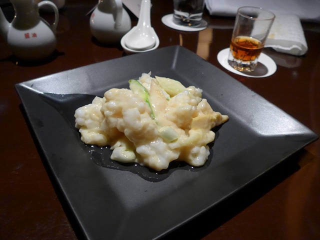 白金台「中華料理 四川」へ行く。_f0232060_231997.jpg