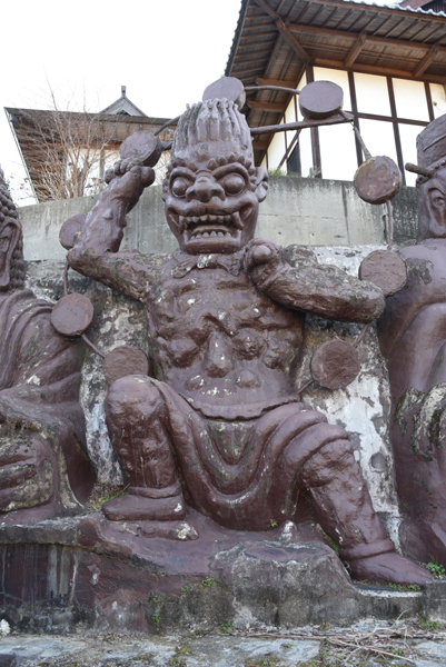 熊本の珍スポット!荒尾観音写真_e0171573_9265698.jpg