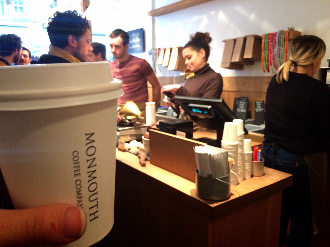 「monmouthstreetモンマスティーストーリーの原点」_a0075684_0574576.jpg