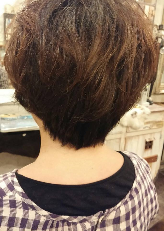 柔らかいパーマの質感とスタイリング。。。。。_b0210688_20193017.jpg