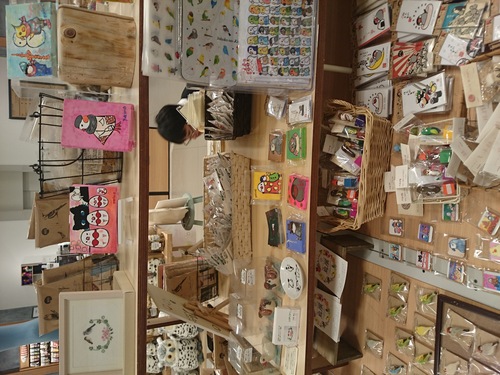 東急ハンズ京都店で開催中「インコと鳥の雑貨展」の様子その４_d0322493_062611.jpg