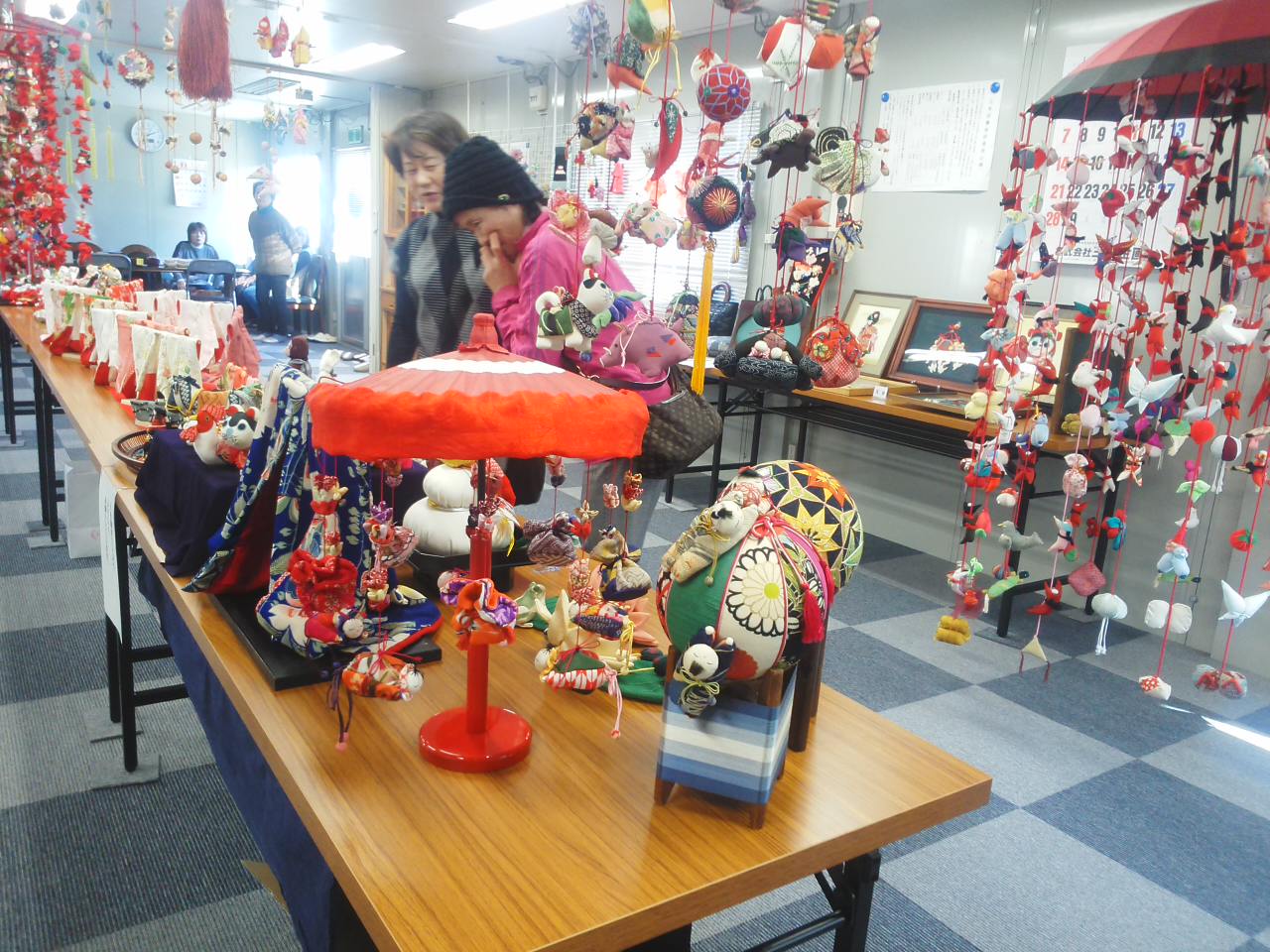 つるしびななど、作品展示会_e0068696_7253698.jpg
