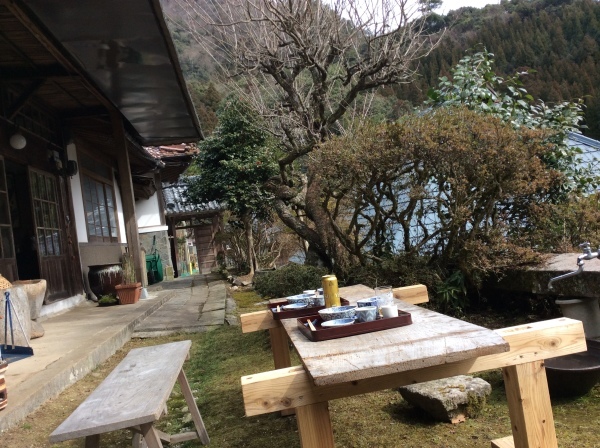 d0349130_16384210.jpeg