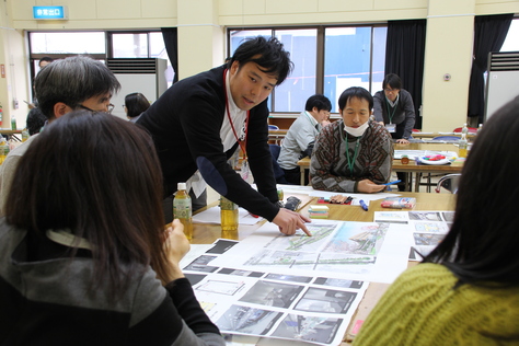 庁舎づくりを考える市民ワークショップ開催！_f0237658_9454155.jpg