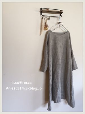 ハンドメイド ドルマンスリーブのリネンワンピース Ricca Rocca