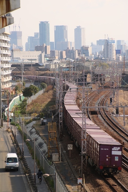 藤田八束の鉄道写真＠若者たちの素敵な街づくりに期待、目標が持てる自分となれ、勉強したものが勝者となるこれ間違いない_d0181492_21424509.jpg