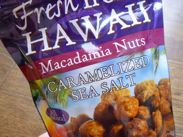 MacFarms Macadamia Nuts CARAMELIZED SEA SALT_c0152767_20554666.jpg