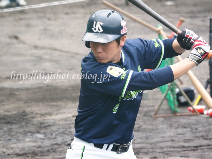 川端慎吾選手2016キャンプフォトその2＋動画3本_e0222575_18431647.jpg