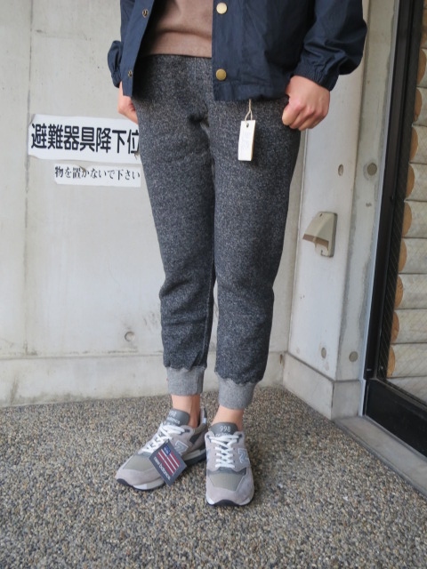 Gloverall ・・・ OILED CLOTH COACH JACKET (UK Limited MODEL)!★!_d0152280_23101154.jpg