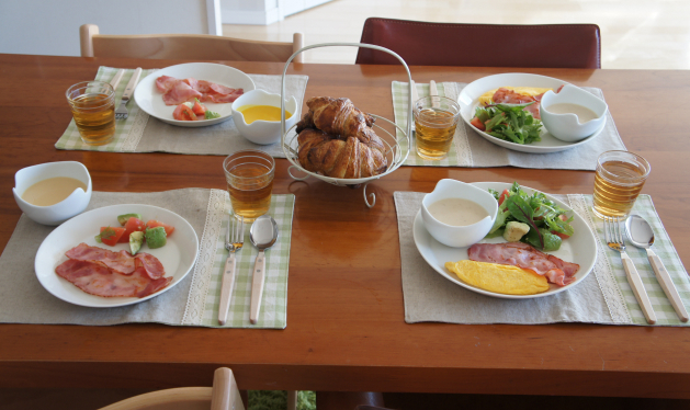 クロワッサンと朝食ワンプレート Mamaのパン