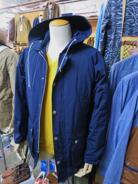 (訂正版)今春にも初夏にも◎ Barbour ・・・ HOODED BEDAIL JACKET (With VEST LINER)!★!_d0152280_21305940.jpg