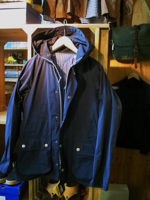 (訂正版)今春にも初夏にも◎ Barbour ・・・ HOODED BEDAIL JACKET (With VEST LINER)!★!_d0152280_2131515.jpg