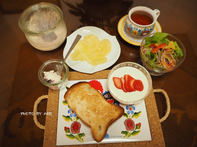 自家製発酵バター+食パンの朝食♪_f0295238_21193849.jpg