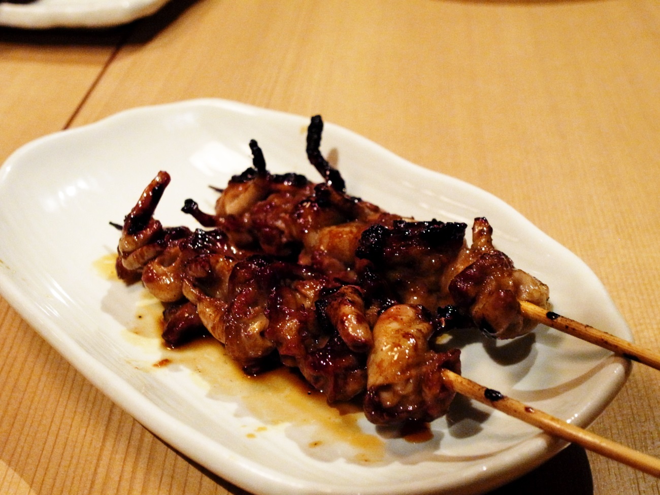 ふわりと軽やかな「つくね」がイイネ〔炭火焼き鳥 一鶏。／焼鳥・鶏料理／地下鉄江坂〕_f0195971_16083616.jpg