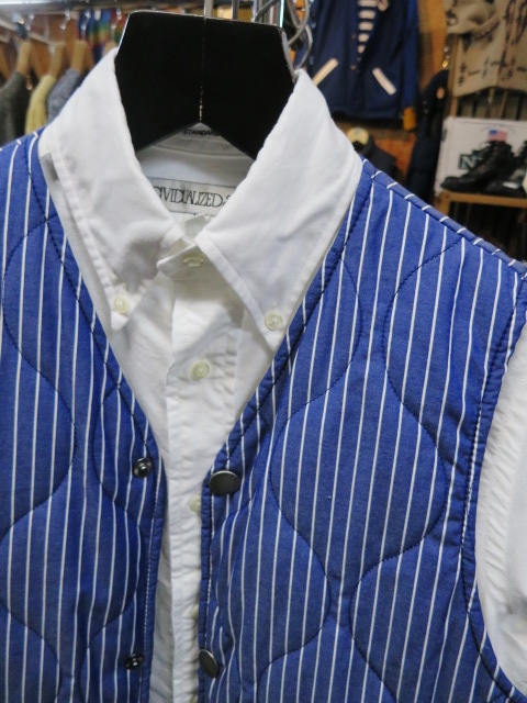 (訂正版)今春にも初夏にも◎ Barbour ・・・ HOODED BEDAIL JACKET (With VEST LINER)!★!_d0152280_22525185.jpg