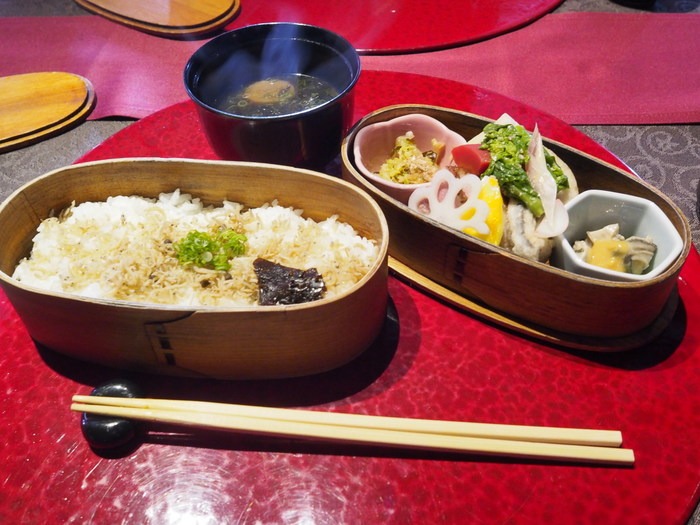 ICHIGOで、ランチ_c0116915_22501627.jpg