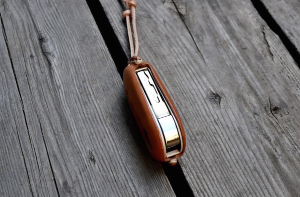 fiat 500 leather key cover_b0172633_2024659.jpg