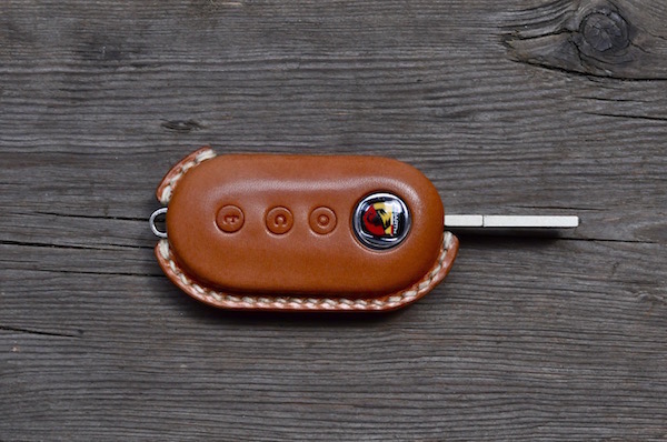 fiat 500 leather key cover_b0172633_202493.jpg