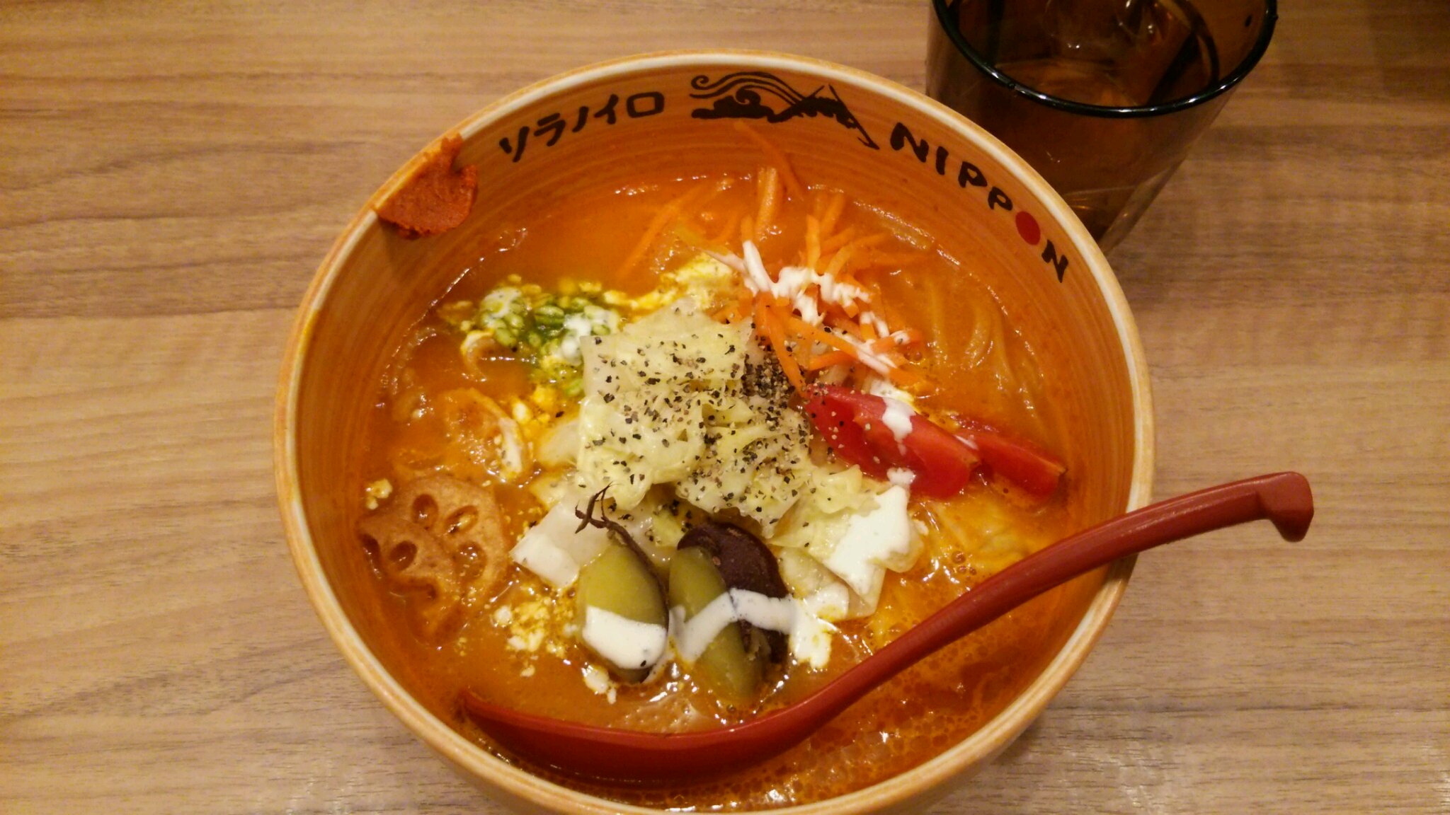 ヴィーガンラーメン ソラノイロ_c0325437_1226597.jpg