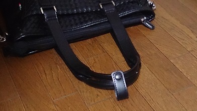こういう細かいところにも気を使う 鞄パーツ三選_c0364960_11473080.jpg