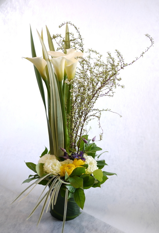 お供えのアレンジメント 釧路市春採に発送 男の子へ 札幌 花屋 Mell Flowers お供えのアレンジメント 釧路市春採に発送 男の子へ 札幌 花屋 Mell Flowers