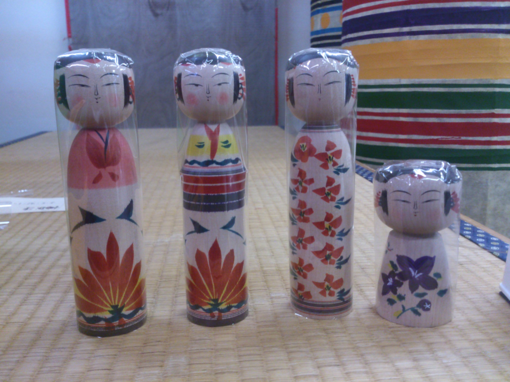 京都コトコトこけし博2016 津軽こけし館持込作品のご案内その壱_e0318040_15115218.jpg