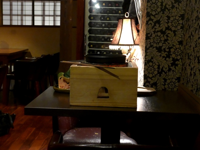 新富町「江戸肉割烹 ささや」へ行く。_f0232060_14221716.jpg