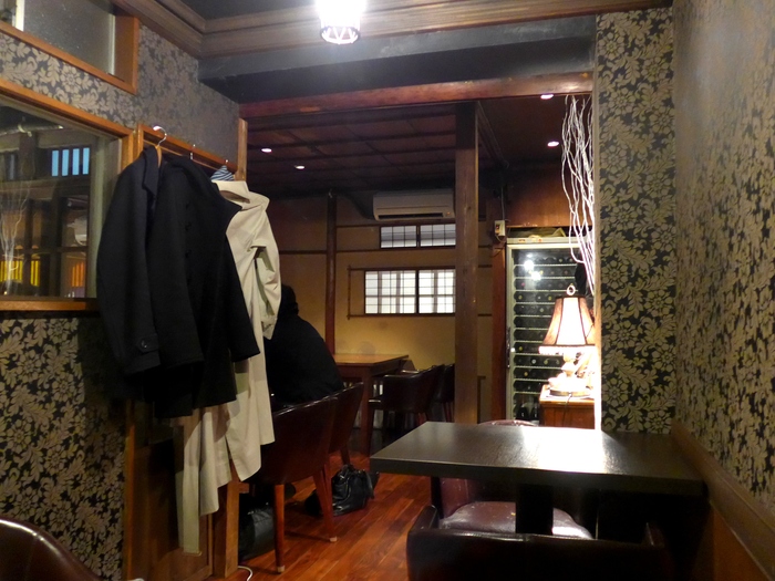 新富町「江戸肉割烹 ささや」へ行く。_f0232060_1441924.jpg