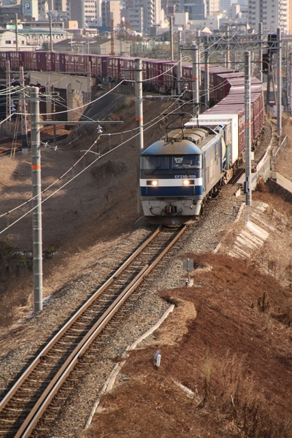 藤田八束の鉄道写真＠若者たちの素敵な街づくりに期待、目標が持てる自分となれ、勉強したものが勝者となるこれ間違いない_d0181492_21002365.jpg