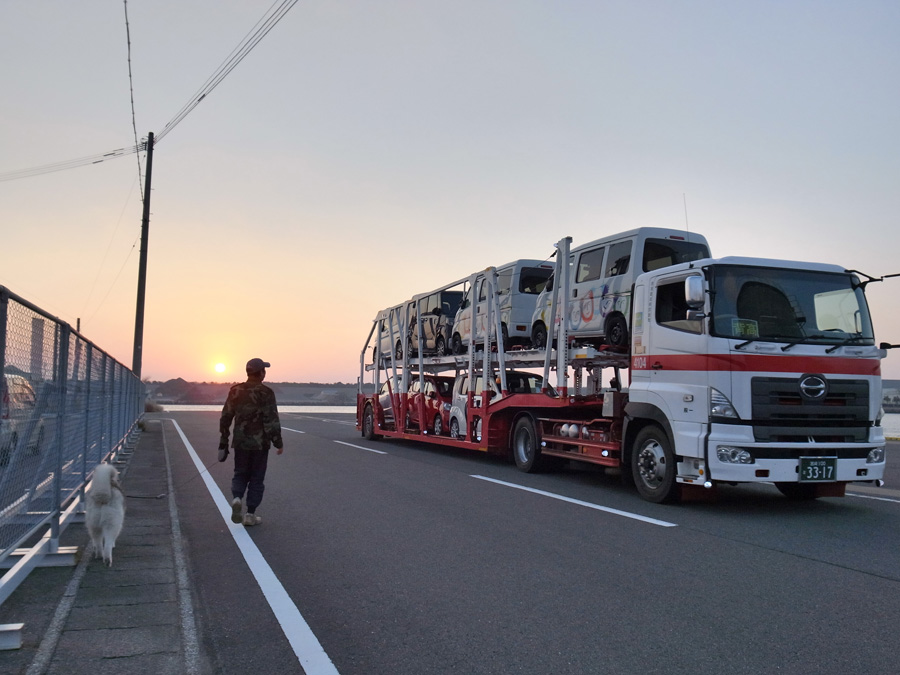 港の朝さんぽ(^o^)_c0049299_21522544.jpg