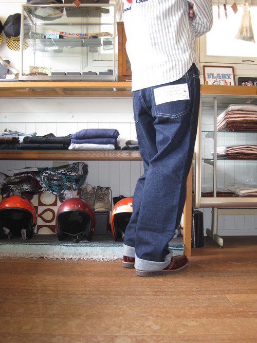 by GLAD HAND GLADDEN DENIM PANTS　TYPE-1、TYPE-2　穿き比べ _c0140709_1320463.jpg