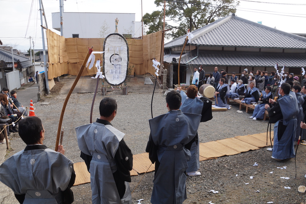 伊吹島とはこんなところ　百手祭_e0331722_2232575.jpg