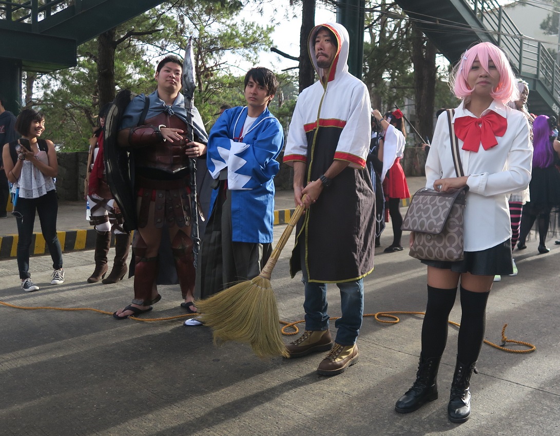 PANAGBENGA 2016 バギオ・フラワー・フェスティバル　－　コスプレ・パレード_a0109542_1141284.jpg