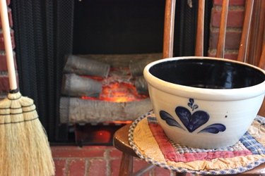 Rowe Pottery の大きなハートのボウル_f0161543_17391220.jpg
