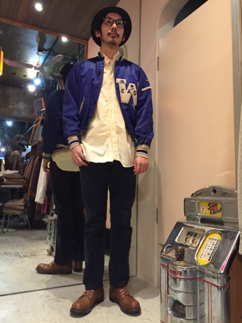 ガツンと決まるチェーンステッチ!!(大阪アメ村店)_c0078587_017147.jpg